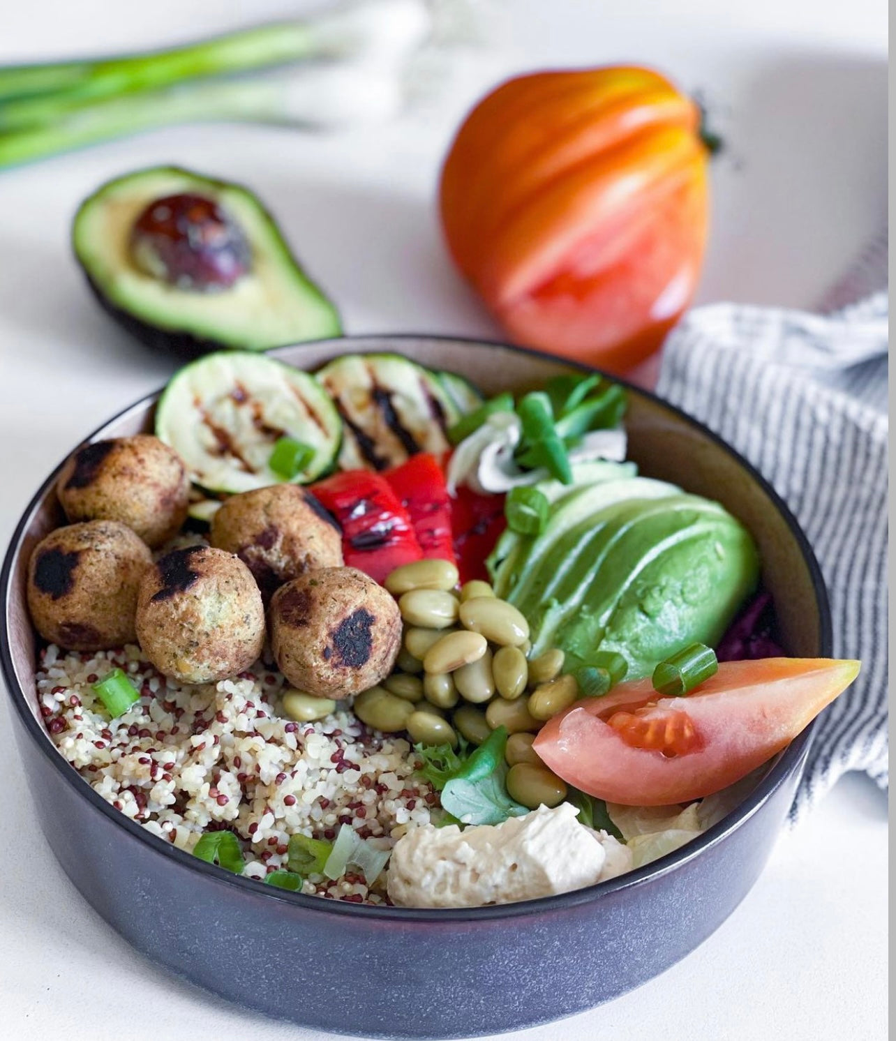 Falafel bowl