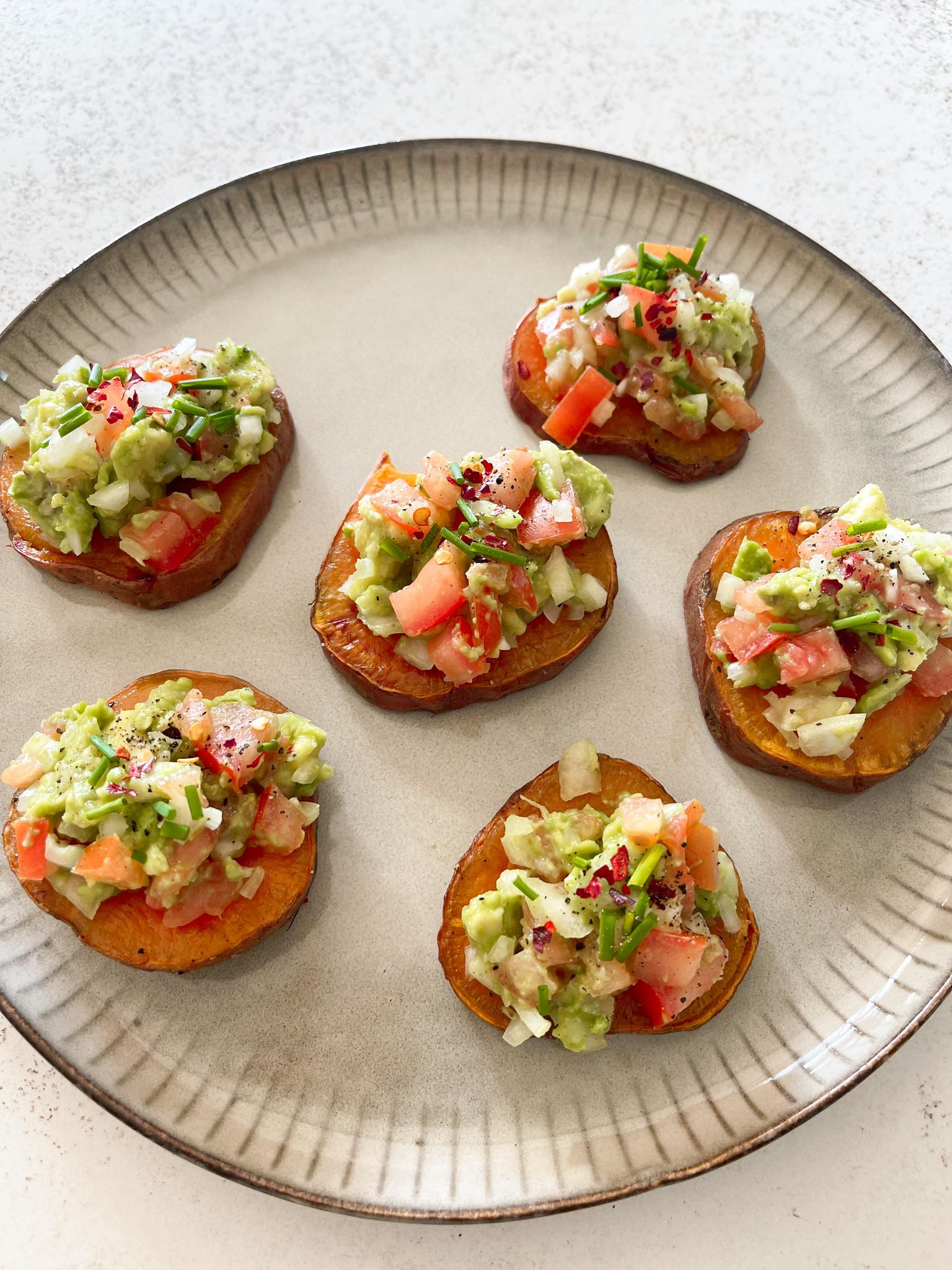 Bruschetta's van zoete aardappel